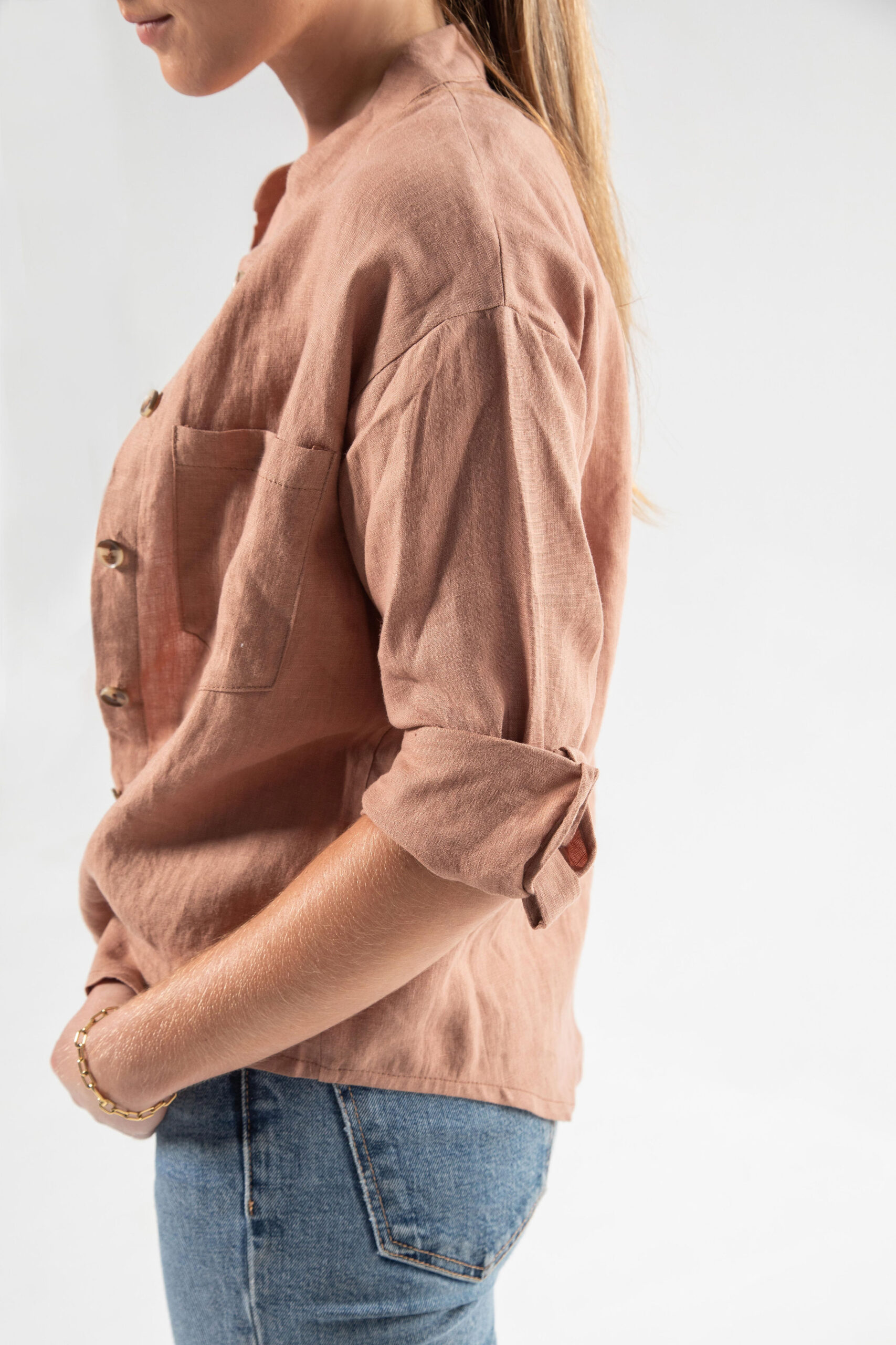 The Linen Shirt - Image 5